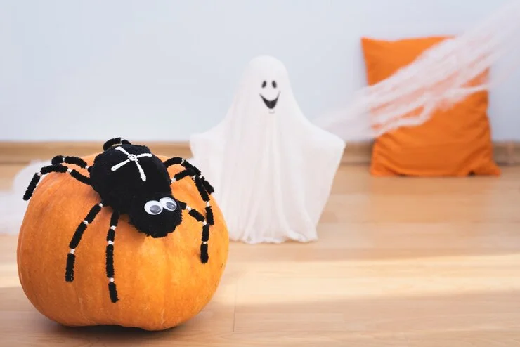 Halloween Pictures for Your Room to Make