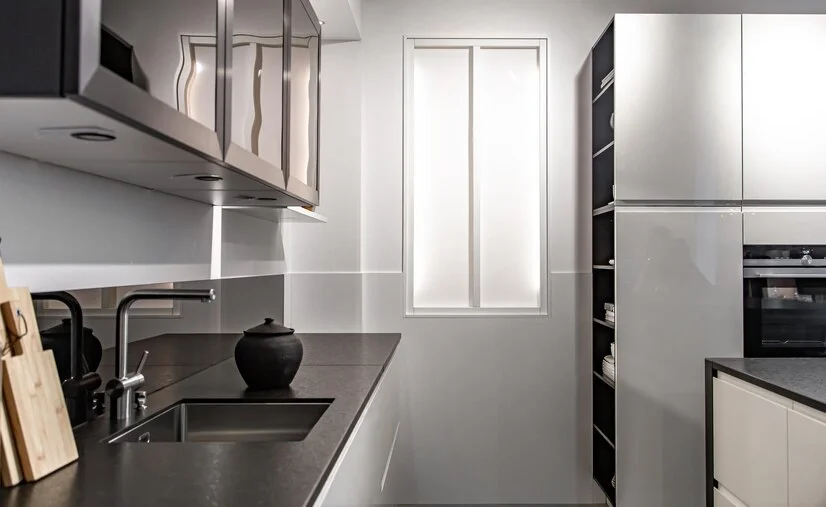 Boxing in Cabinet Top Vents